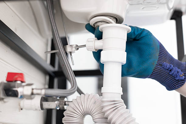 Reliable Emergency Plumber contractor in East Pittsburgh, PA by Masters Plumbing Service
